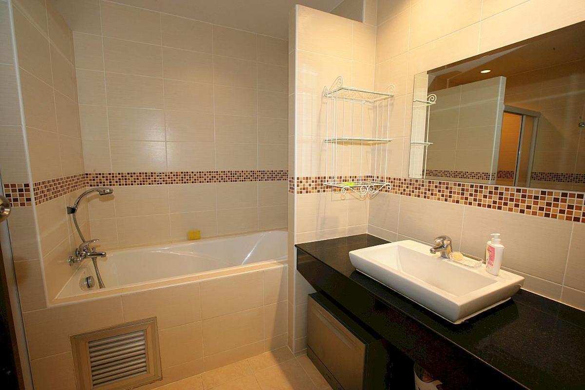 Wongamat Privacy Naklua Soi 16-2 Appartement Pattaya Buitenkant foto
